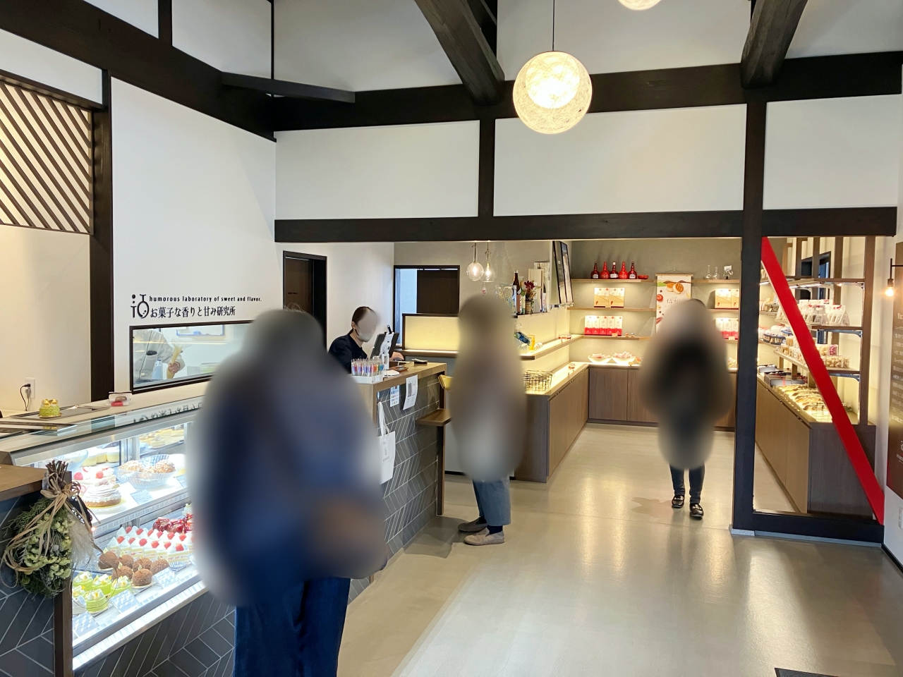 ニューモラスの店内