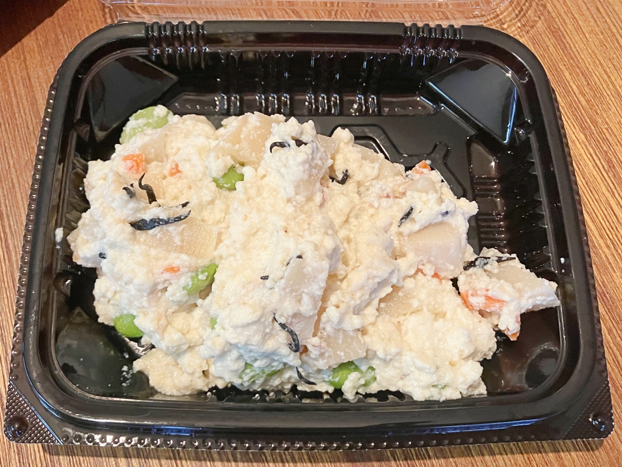 「富成伍郎商店」豆腐の白和え