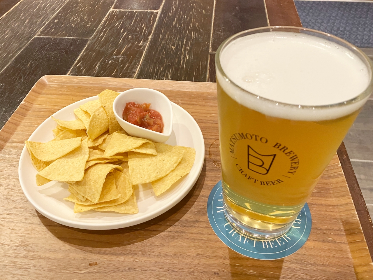 「松本ブルワリー タップルーム 本町店」のクラフトビール