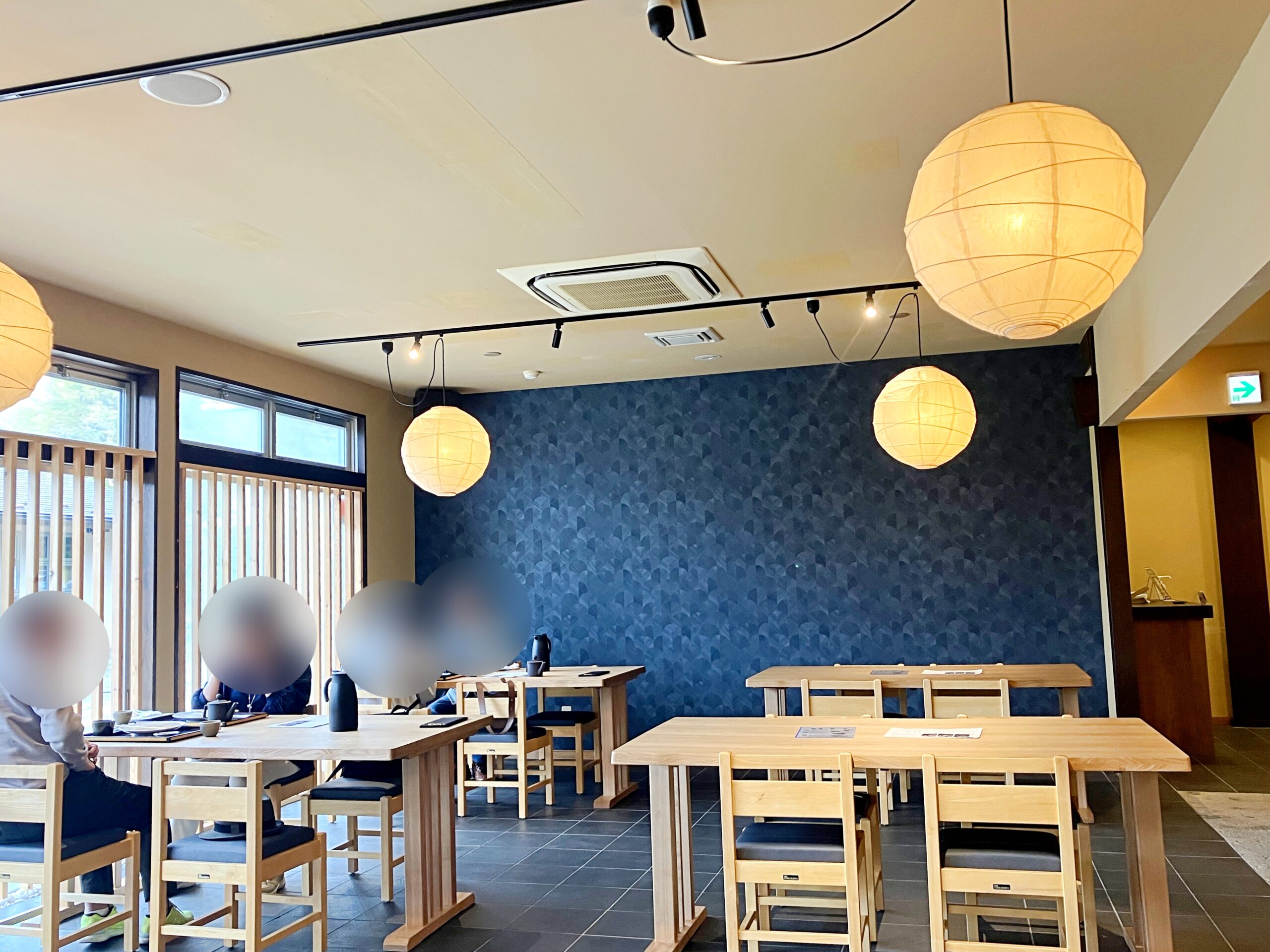 安曇野市「蕎麦 美丘 あづみの本店」の店内